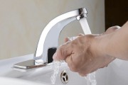 Có nên mua vòi rửa lavabo cảm ứng cho gia đình hay không?
