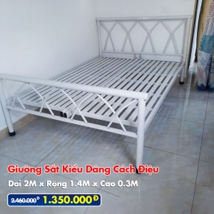 [Rộng 1.4M] Giường Sắt Kiểu Cách Điệu DAKITA Trắng Kem - Giường Tốt